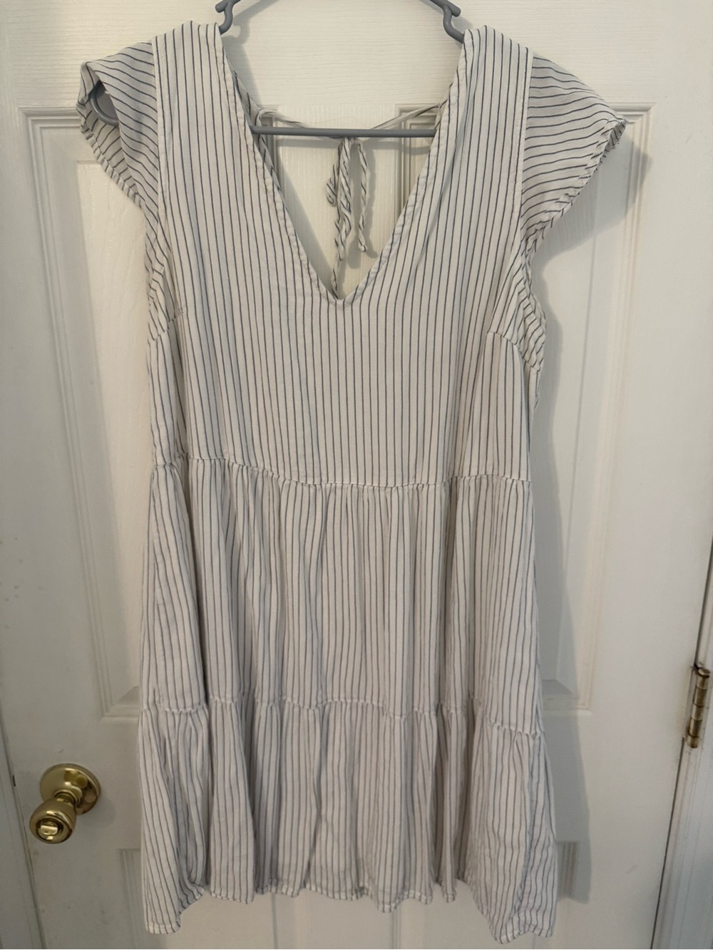Abercrombie & Fitch White Dress with Thin Black Stripes